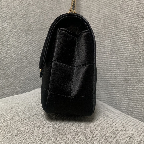 Vintage Chanel Black Bag - Picture 3 of 4